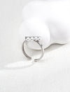 Simple pearl ring